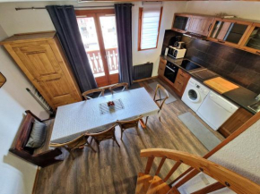 Appartement 8 pers, 3 chambres + mezzanine, Valfréjus, proche pistes - FR-1-265-357